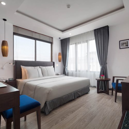Premier Room