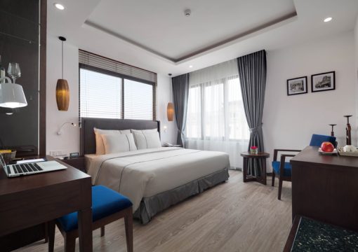 Premier Room